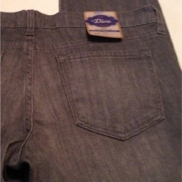OLD NAVY Dark Gray Diva Cut Distressed Jeans Size 12 Retro Mid Rise NEW - Picture 6 of 7